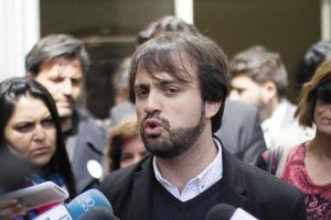 Portazo de Jorge Sharp: 