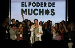 Frente Amplio sorprende con 21 parlamentarios electos pero solo dos partidos continuarán siendo legales