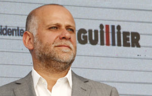 Elizalde por giro de la derecha en gratuidad: “La segunda vuelta hace que cambien las convicciones por conseguir votos”