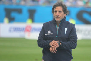 Fin a la agonía: Mario Salas se despedirá de U. Católica al final del torneo