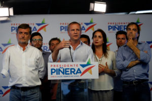 Felipe Kast hace llamado a Alejandro Guillier 