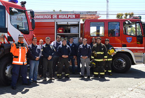 Bomberos de Hualpén reciben donación de combustible que les permitirá operar durante un año
