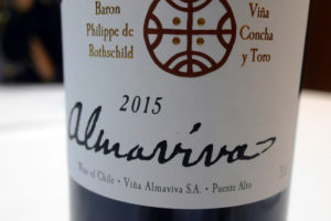 Vino chileno Almaviva elegido el mejor del mundo por afamado crítico