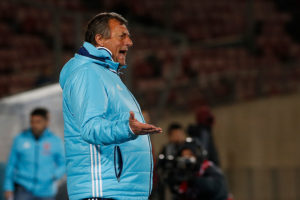 Jugadores de la Roja lamentan muerte de Bonini y Athletic Bilbao pide usar luto a la UEFA