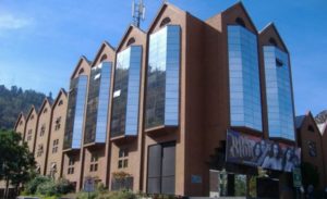 Durísima carta interna del sindicato de Canal 13 tras despidos y cierre del área dramática