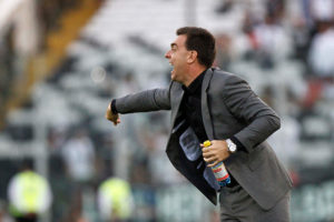 Pablo Guede envía carta a colocolinos y aclara su futuro