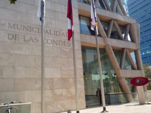 En Las Condes se repiten las equivocaciones urbanísticas
