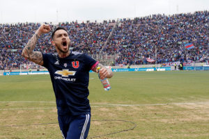 El video que prueba que Pinilla destruyó deliberadamente la cámara a fotógrafo de La Cuarta