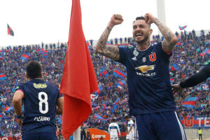 Mauricio Pinilla pagará cámara de fotógrafo de La Cuarta