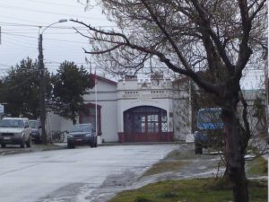 Fisco es condenado a indemnizar con $70 millones a ex operario de ENAP torturado en Magallanes