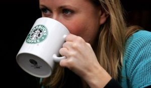 VIDEO | Starbucks regalará café este domingo a quienes voten en segunda vuelta