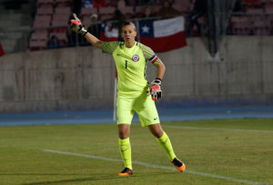 Orgullo nacional: Christiane Endler es la octava mejor arquera del mundo