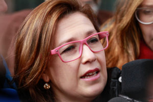 Caso Sename: ex directora Marcela Labraña pedirá careo con Javiera Blanco
