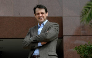 VIDEO | Diputado Gaspar Rivas votará por Plaza Sésamo en la segunda vuelta