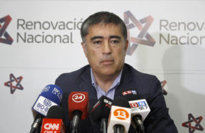 Desbordes critica indultos en crímenes contra policías y afirma que fueron 