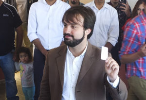 VIDEO | Hasta bailaron cumbia: discurso de Jorge Sharp le robó el corazón a Bachelet en pleno acto