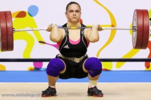 Chilena María Fernanda Valdés es campeona mundial de Pesas y 