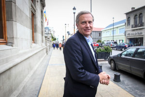 José Antonio Kast lanza teoría de 