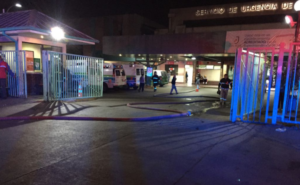 Bomberos controla emergencia en la sala de archivos del Hospital San José