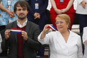 Alcalde Sharp hablará con Bachelet para pedir los terrenos del fallido Mall Barón