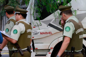 Delincuentes huyen con 480 millones en efectivo tras asalto a Chile Tabacos en Cerrillos