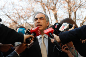 Chahuán: “Es importante dar continuidad a los equipos que defienden a Chile en La Haya”