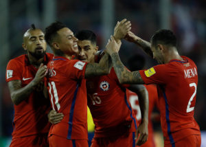 Vidal vs Lewandowski: Polonia confirma amistoso con Chile en junio próximo