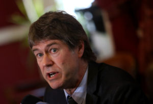 La dura carta abierta de James Hamilton: 