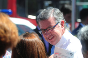 Lavín se planta a Kast por criticar la Inmobiliaria Popular: 