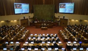 Cámara de Diputados aprobó aumentar a 29 los días que tienen para no asistir