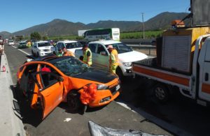 Dos funcionarios del CDF fallecieron en accidente vehicular en Casablanca