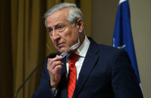 Canciller asegura que caída de Chile en ranking del Banco Mundial afectó de manera 