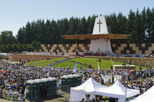 Mujer muere por infarto tras participar en misa del Papa Francisco en La Araucanía