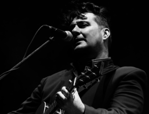 Álvaro Henríquez y el país de los escandalizados