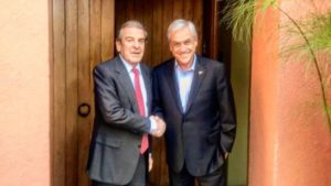 Piñera visita a Eduardo Frei para tratar demanda marítima: 