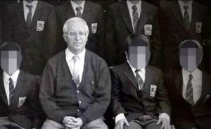 Denunciantes de Maristas declaran ante sacerdote por supuestos abusos en colegios