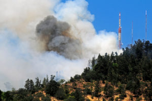 Prisión preventiva para imputado por incendio frustrado en Cerro San Cristóbal