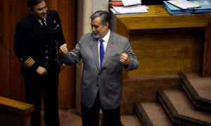 Alejandro Guillier aparece como carta de unidad para presidir el Senado a partir de marzo