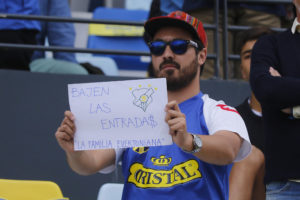 FOTOS | La protesta de los hinchas de Everton por el alto precio de las entradas
