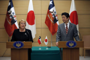 Bachelet condena proliferación nuclear de Corea del Norte tras reunión con Primer Ministro de Japón