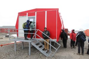 Transbank llega a la Antártica y cubre el 100% de las comunas del país