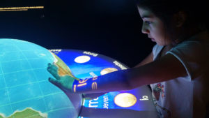 MIM celebra el Día internacional de la mujer y niña en la ciencia con 50% de descuento para ellas