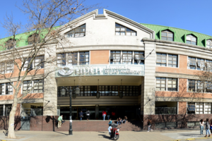 Pérdidas de universidades aumentaron a más de 44 millones en un año