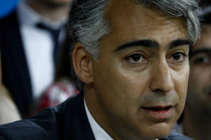 Abogado de ME-O renuncia a su defensa en caso SQM