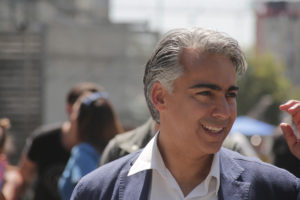 Ministerio Público investigará nueva denuncia contra Marco Enríquez-Ominami por boleta presuntamente falsa