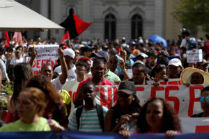 Veinte verdades para destruir los discursos contra la inmigración haitiana que circulan en redes sociales