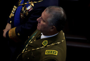 Quiénes son las cartas para encabezar Carabineros tras la renuncia de Villalobos