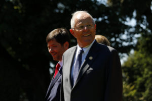 Perú: Gobierno defiende a PPK y descarta compra de votos para evitar su destitución