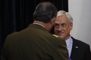 VIDEO | Así fue el primer encuentro entre el Presidente Sebastián Piñera y el general Bruno Villalobos
