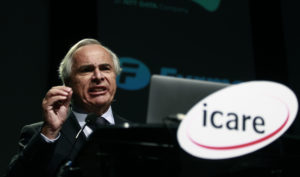 Chadwick a empresarios en Icare: Gobierno no avanzará en nueva Constitución de Bachelet